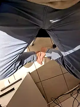 Snapshot of Lorent6969 chatting on February 2025 05:10:01 AM Lorent6969 online show from February 2025 05:10:01 AM