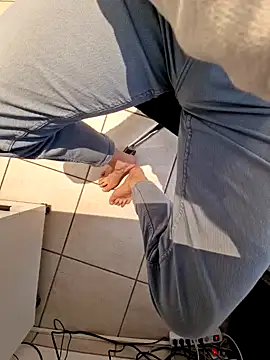 Snapshot of Lorent6969 chatting on February 2025 11:49:02 AM Lorent6969 online show from February 2025 11:49:02 AM