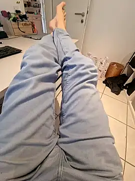 Snapshot of Lorent6969 chatting on February 2025 08:00:02 AM Lorent6969 online show from February 2025 08:00:02 AM