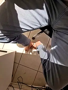 Snapshot of Lorent6969 chatting on February 2025 07:23:01 AM Lorent6969 online show from February 2025 07:23:01 AM