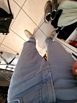 Snapshot of Lorent6969 chatting on February 2025 09:15:01 AM Lorent6969 online show from February 2025 09:15:01 AM