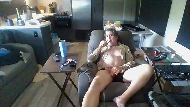 Snapshot of lateniter chatting on July 2026 05:29:02 PM lateniter online show from July 2026 05:29:02 PM