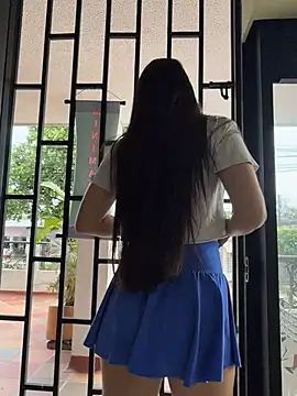 Snapshot of LittleDoll___ chatting on April 2026 12:24:01 PM LittleDoll online show from April 2026 12:24:01 PM