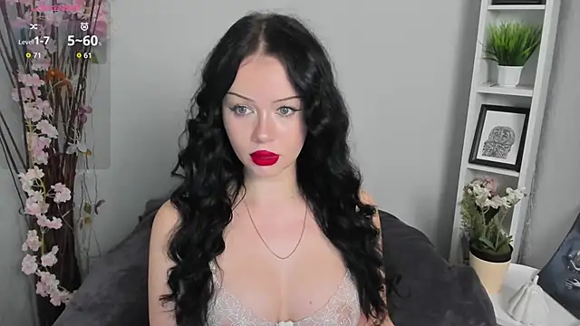 Snapshot of Lori__Hell chatting on May 2026 03:46:02 AM Lori Hell online show from May 2026 03:46:02 AM