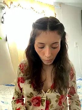 LiliJones  online show from January 2026 06:01:01 PM