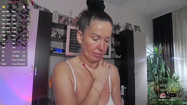 SheilaRyan online show from March 2026 05:02:02 AM