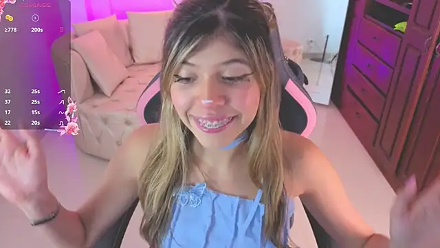 Snapshot of NATAASHA___ chatting on September 2025 02:58:02 AM NATAASHA online show from September 2025 02:58:02 AM