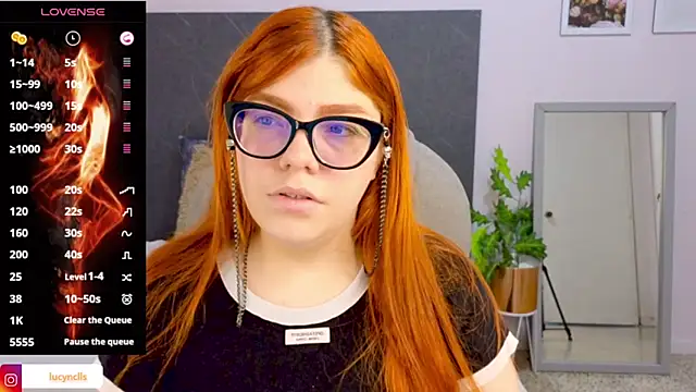 lucie nicolls online show from December 2024 06:58:02 PM