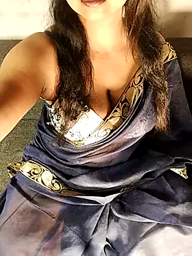 Snapshot of loveli_diya chatting on April 2026 07:50:02 PM loveli diya online show from April 2026 07:50:02 PM