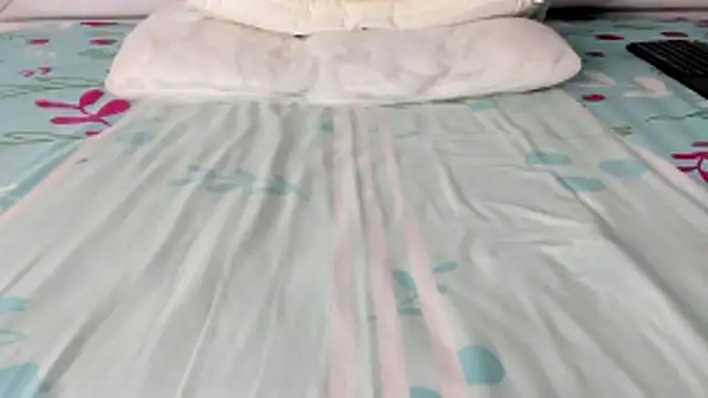 Snapshot of maybelline69 chatting on November 2025 07:12:01 PM maybelline69 online show from November 2025 07:12:01 PM