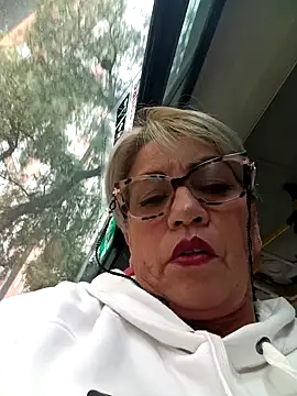 Snapshot of DirtyBIianca chatting on February 2025 02:59:02 PM DirtyBIianca online show from February 2025 02:59:02 PM