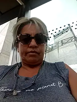 Snapshot of DirtyBIianca chatting on February 2025 06:41:01 PM DirtyBIianca online show from February 2025 06:41:01 PM