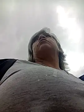 Snapshot of DirtyBIianca chatting on February 2025 03:18:02 PM DirtyBIianca online show from February 2025 03:18:02 PM