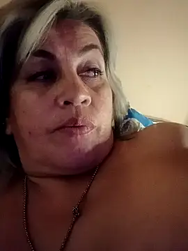 Snapshot of DirtyBIianca chatting on March 2025 01:37:02 AM DirtyBIianca online show from March 2025 01:37:02 AM