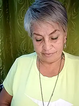 Snapshot of DirtyBIianca chatting on October 2025 02:09:01 AM DirtyBIianca online show from October 2025 02:09:01 AM