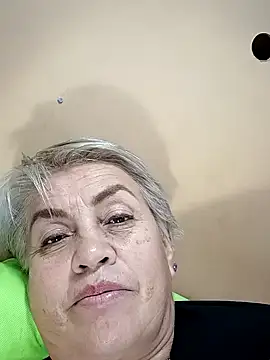 Snapshot of DirtyBIianca chatting on October 2025 01:19:02 AM DirtyBIianca online show from October 2025 01:19:02 AM