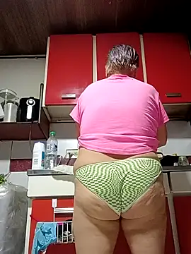 Snapshot of DirtyBIianca chatting on November 2025 10:14:01 AM DirtyBIianca online show from November 2025 10:14:01 AM