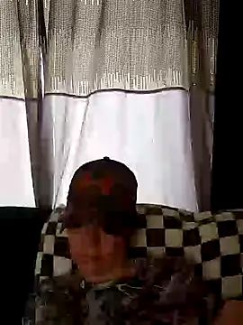 SidneyRaee online show from February 2025 05:15:01 PM