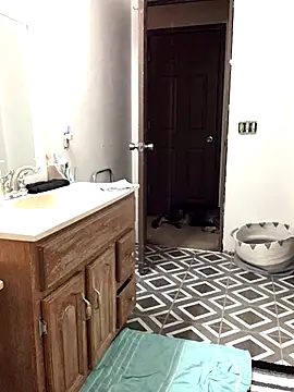 SidneyRaee online show from October 2025 02:56:01 PM