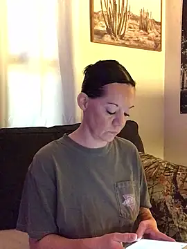 SidneyRaee online show from October 2025 05:31:01 PM