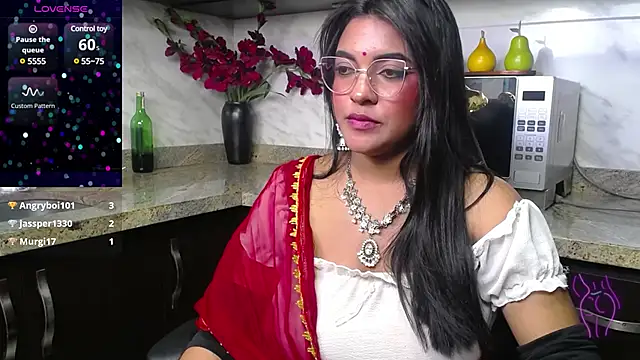 lakshmiraniii online show from March 2025 04:28:02 PM