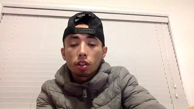 Snapshot of lilboygonewild chatting on November 2025 04:29:02 AM lilboygonewild online show from November 2025 04:29:02 AM