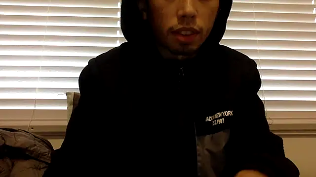 Snapshot of lilboygonewild chatting on November 2025 07:08:02 PM lilboygonewild online show from November 2025 07:08:02 PM