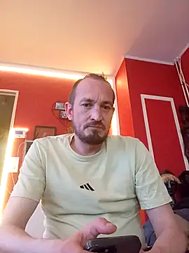 Denislamalice34 online show from April 2026 01:20:01 PM