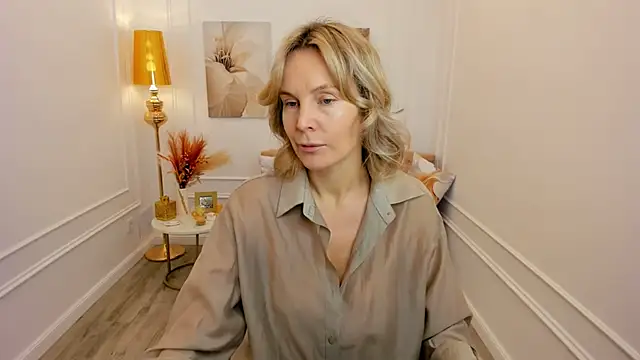 Sinty Devis online show from March 2026 04:23:01 AM