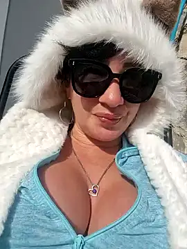 Snapshot of TheGoddessBianca chatting on January 2025 11:25:01 AM TheGoddessBianca online show from January 2025 11:25:01 AM