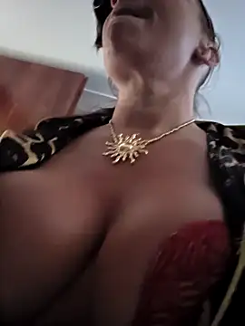 Snapshot of TheGoddessBianca chatting on October 2025 06:31:01 AM TheGoddessBianca online show from October 2025 06:31:01 AM