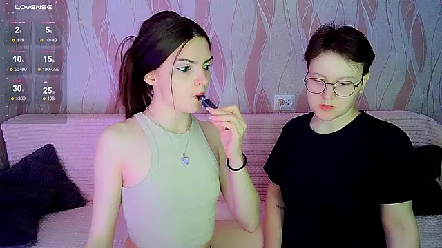  crazy baby  online show from October 2025 08:09:02 PM