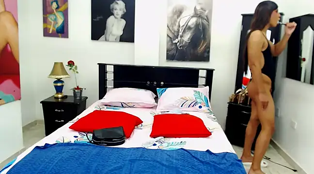 VeronicaReynolds online show from February 2025 03:05:01 PM