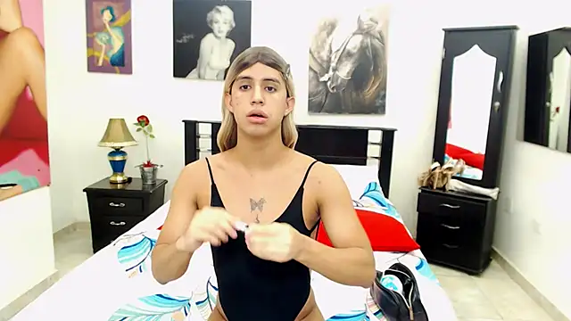 VeronicaReynolds online show from February 2025 12:04:02 PM