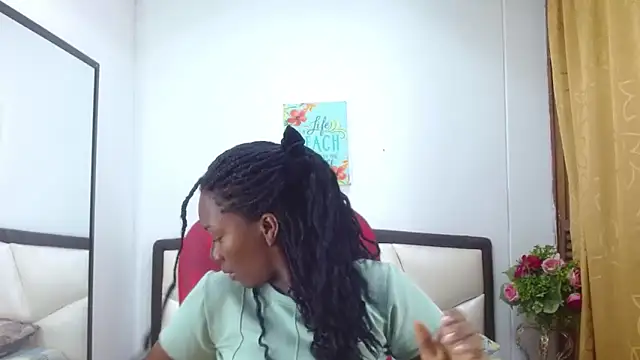 Snapshot of Sara_Marks chatting on October 2025 11:29:01 AM Sara Marks online show from October 2025 11:29:01 AM