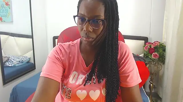 Snapshot of Sara_Marks chatting on November 2025 11:20:02 AM Sara Marks online show from November 2025 11:20:02 AM