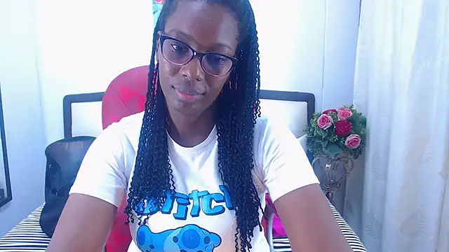 Snapshot of Sara_Marks chatting on November 2025 12:27:01 PM Sara Marks online show from November 2025 12:27:01 PM