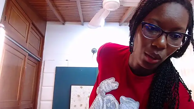 Snapshot of Sara_Marks chatting on November 2025 11:21:01 AM Sara Marks online show from November 2025 11:21:01 AM