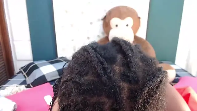 Snapshot of Sara_Marks chatting on November 2025 01:02:02 PM Sara Marks online show from November 2025 01:02:02 PM