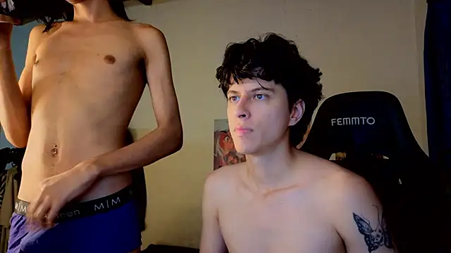 angelitofemboy online show from September 2025 11:26:01 PM