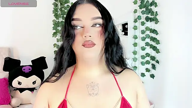 Snapshot of cattriona_muller chatting on June 2026 05:12:02 AM cattriona muller online show from June 2026 05:12:02 AM
