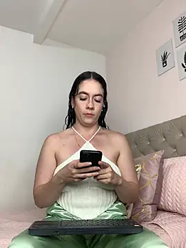 ImAlicee online show from January 2026 10:37:01 PM