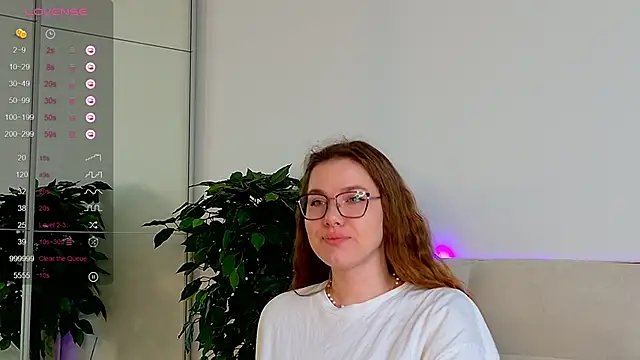 Jane Meys online show from November 2025 05:17:01 AM