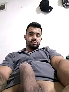 Snapshot of Carabina1991 chatting on April 2026 12:35:02 AM Carabina1991 online show from April 2026 12:35:02 AM