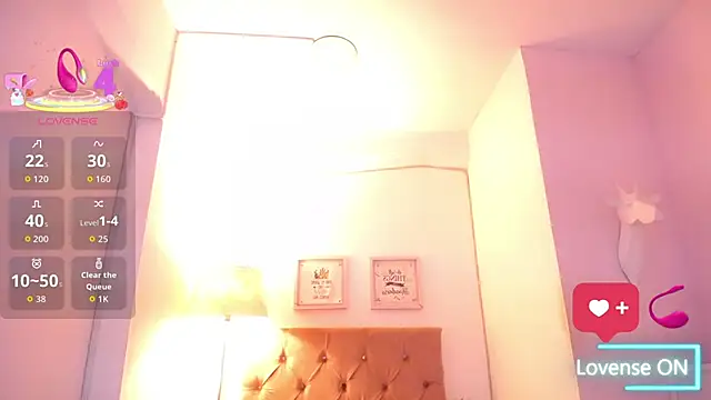 Nahom1  online show from November 2025 09:47:01 PM