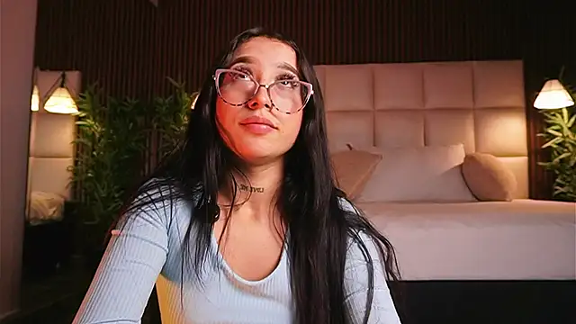 EriKlein online show from April 2026 02:51:02 AM