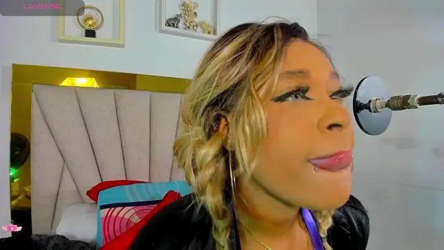 angel dthroatt online show from January 2025 12:07:02 PM