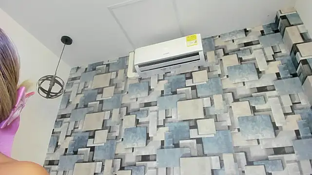 angel dthroatt online show from March 2026 12:11:01 PM