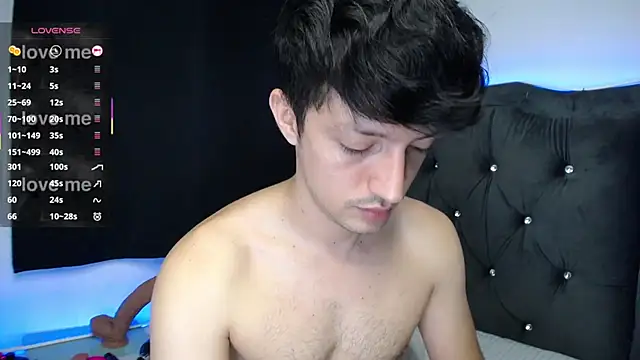 Snapshot of henry_diiaz chatting on February 2026 11:02:01 AM henry diiaz online show from February 2026 11:02:01 AM