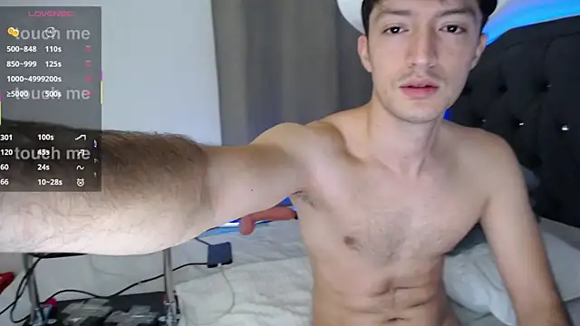 Snapshot of henry_diiaz chatting on February 2026 06:46:01 AM henry diiaz online show from February 2026 06:46:01 AM